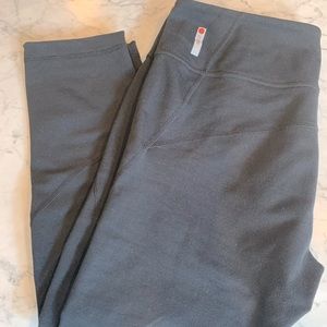 Zella High Waist Crop Black Leggings Medium